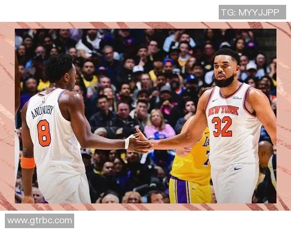 快船与尼克斯2013年激战回顾：经典对决与球星表现的精彩瞬间